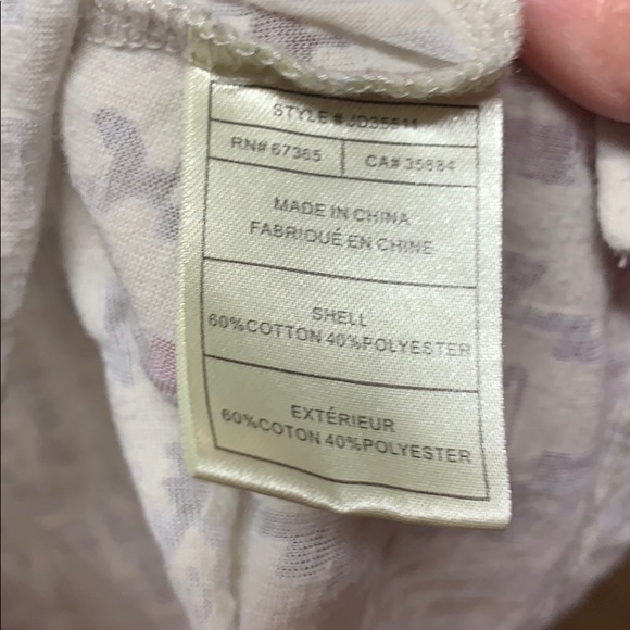 Jack cream top split back sweater top/sleeves. - Picture 6 of 7